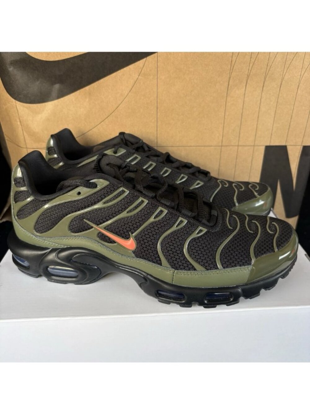 NEW Nike Air Max Plus Army Green Black HF0665-900 Men Size 10, Womens 11.5